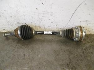 Gebruikte Steekas links-voor Volkswagen Caddy Combi IV 2.0 TDI 102 Prijs op aanvraag aangeboden door Autohandel-Smet Gebroeders NV