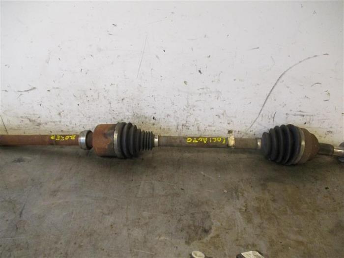 Gebruikte Aandrijfas rechts-voor Peugeot Boxer (U9) 2.0 BlueHDi 130 Prijs op aanvraag aangeboden door Autohandel-Smet Gebroeders NV