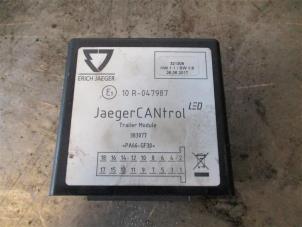 Gebruikte Module Trekhaak BMW 3 serie Touring (F31) 320d 2.0 16V Prijs op aanvraag aangeboden door Autohandel-Smet Gebroeders NV