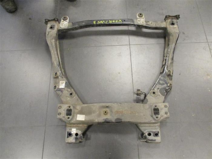 Gebruikte Subframe Opel Karl Prijs op aanvraag aangeboden door Autohandel-Smet Gebroeders NV