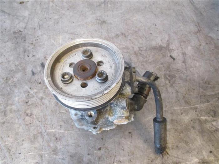 Gebruikte Pomp Servo Volkswagen Crafter 2.0 TDI 16V Prijs op aanvraag aangeboden door Autohandel-Smet Gebroeders NV
