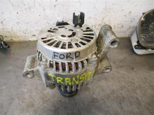 Gebruikte Dynamo Ford Transit 2.4 TDdi 16V 330L Prijs op aanvraag aangeboden door Autohandel-Smet Gebroeders NV