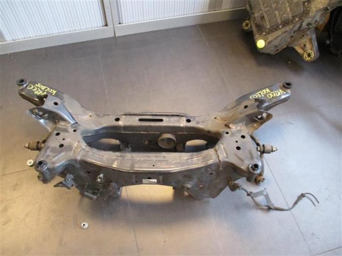Gebruikte Subframe Renault Koleos II (RZGH) 1.7 Blue dCi 150 Prijs op aanvraag aangeboden door Autohandel-Smet Gebroeders NV