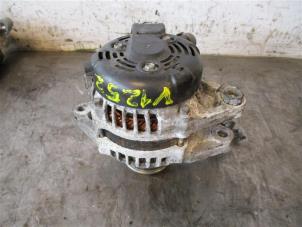 Gebruikte Alternator Peugeot 108 1.0 12V Prijs op aanvraag aangeboden door Autohandel-Smet Gebroeders NV