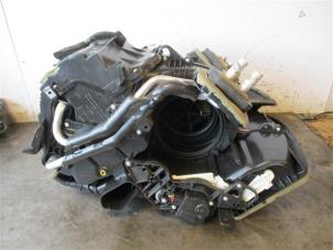 Gebruikte Chaufagebak Ford B-Max (JK8) 1.0 EcoBoost 12V 100 Prijs op aanvraag aangeboden door Autohandel-Smet Gebroeders NV