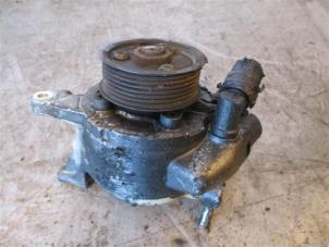 Gebruikte Servopomp Mercedes GL (X166) 3.0 GL 350 CDI V6 24V BlueTEC 4-Matic Prijs op aanvraag aangeboden door Autohandel-Smet Gebroeders NV