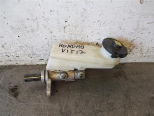 Gebruikte Hoofdremcilinder Honda Civic (FK6/7/8/9) 1.5i Turbo 16V Prijs op aanvraag aangeboden door Autohandel-Smet Gebroeders NV