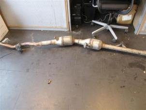 Gebruikte Katalysator Renault Trafic Passenger (1JL/2JL/3JL/4JL) 2.0 dCi 16V 145 Prijs op aanvraag aangeboden door Autohandel-Smet Gebroeders NV