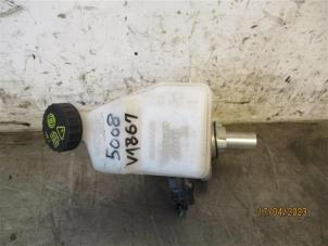 Gebruikte Hoofdremcilinder Peugeot 5008 II (M4/MC/MJ/MR) 1.5 BlueHDi 130 Prijs op aanvraag aangeboden door Autohandel-Smet Gebroeders NV