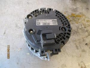 Gebruikte Dynamo Mercedes E (W213) E-200d 2.0 Turbo 16V Prijs op aanvraag aangeboden door Autohandel-Smet Gebroeders NV