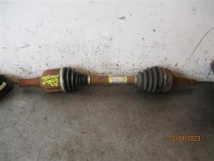 Gebruikte Aandrijfas links-voor Ford Transit 2.0 TDCi 16V Eco Blue 170 Prijs op aanvraag aangeboden door Autohandel-Smet Gebroeders NV