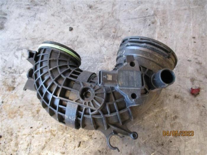 Gebruikte Luchtregelklep Volkswagen Golf VIII (CD1) 1.5 TSI BlueMotion 16V Prijs op aanvraag aangeboden door Autohandel-Smet Gebroeders NV