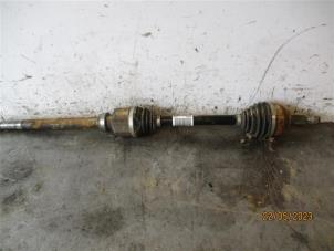 Gebruikte Cardanas rechts-voor (VWA) Toyota ProAce Verso 2.0 D-4D 122 16V Prijs op aanvraag aangeboden door Autohandel-Smet Gebroeders NV