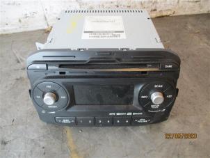 Gebruikte Radio CD Speler Kia Picanto (TA) 1.0 12V Prijs op aanvraag aangeboden door Autohandel-Smet Gebroeders NV