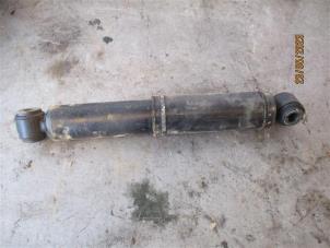 Gebruikte Schokdemper links-achter Toyota ProAce Verso 2.0 D-4D 122 16V Prijs op aanvraag aangeboden door Autohandel-Smet Gebroeders NV