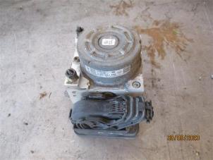 Gebruikte ABS Pomp Dacia Dokker Prijs op aanvraag aangeboden door Autohandel-Smet Gebroeders NV