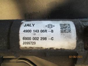 Gebruikte Stuurhuis Dacia Logan MCV II/Sandero Wagon (7S) 1.5 dCi 75 Prijs op aanvraag aangeboden door Autohandel-Smet Gebroeders NV