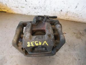 Gebruikte Remklauw (Tang) links-achter DS Automobiles DS 7 Crossback 1.6 16V E-Tense 4x4 Prijs op aanvraag aangeboden door Autohandel-Smet Gebroeders NV