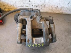 Gebruikte Remklauw (Tang) rechts-achter DS Automobiles DS 7 Crossback 1.6 16V E-Tense 4x4 Prijs op aanvraag aangeboden door Autohandel-Smet Gebroeders NV