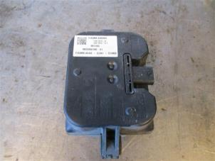 Gebruikte Alarm sirene DS Automobiles DS 7 Crossback 1.6 16V E-Tense 4x4 Prijs op aanvraag aangeboden door Autohandel-Smet Gebroeders NV