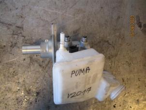 Gebruikte Hoofdremcilinder Ford Puma 1.0 Ti-VCT EcoBoost mHEV 12V Prijs op aanvraag aangeboden door Autohandel-Smet Gebroeders NV