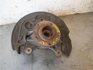 Gebruikte Asschenkel links-voor DS Automobiles DS 7 Crossback 1.6 16V E-Tense 4x4 Prijs op aanvraag aangeboden door Autohandel-Smet Gebroeders NV