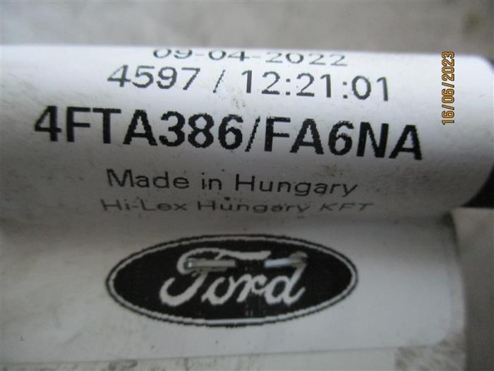 Gebruikte Schakelkabel Versnellingsbak Ford Puma 1.0 Ti-VCT EcoBoost mHEV 12V Prijs op aanvraag aangeboden door Autohandel-Smet Gebroeders NV