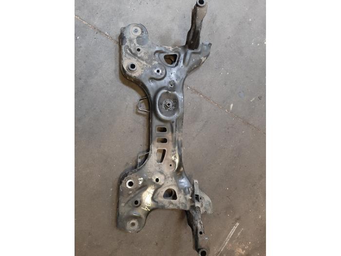 Gebruikte Subframe Volkswagen Polo VI (AW1) Prijs op aanvraag aangeboden door Autohandel-Smet Gebroeders NV