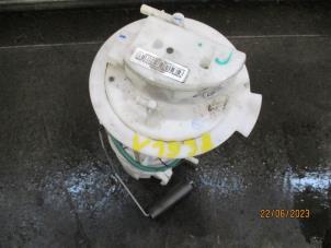 Gebruikte Brandstofpomp Elektrisch DS Automobiles DS 7 Crossback 1.6 16V E-Tense 4x4 Prijs op aanvraag aangeboden door Autohandel-Smet Gebroeders NV