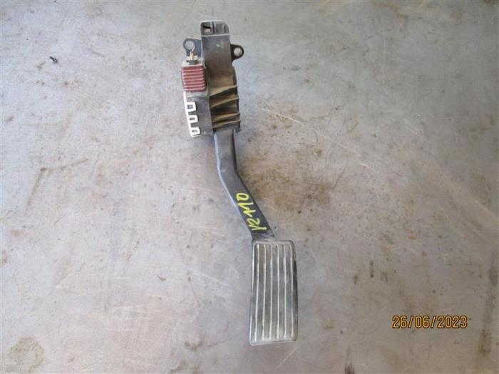Gebruikte Gaspedaalpositie Sensor Fiat Ducato (250) 2.0 D 115 Multijet Prijs op aanvraag aangeboden door Autohandel-Smet Gebroeders NV