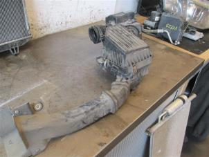 Gebruikte Luchtfilterhuis Honda Civic (FK/FN) 1.4 i-Dsi Prijs op aanvraag aangeboden door Autohandel-Smet Gebroeders NV