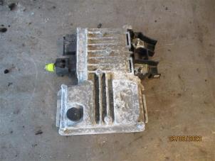 Gebruikte Computer Diversen Peugeot 2008 (CU) 1.6 BlueHDi 120 Prijs op aanvraag aangeboden door Autohandel-Smet Gebroeders NV