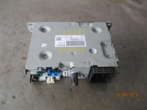 Gebruikte Navigatie Module Peugeot 2008 (CU) 1.6 BlueHDi 120 Prijs op aanvraag aangeboden door Autohandel-Smet Gebroeders NV