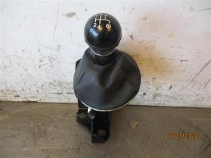 Gebruikte Versnellingspook Fiat 500 (312) 1.2 Prijs op aanvraag aangeboden door Autohandel-Smet Gebroeders NV