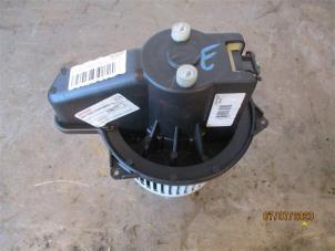 Gebruikte Chaufage Ventilatiemotor Fiat 500 (312) 1.2 Prijs op aanvraag aangeboden door Autohandel-Smet Gebroeders NV