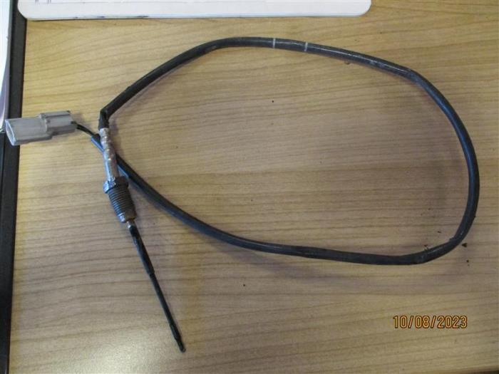 Gebruikte Uitlaat temperatuursensor Mercedes C (W205) C-180 1.6 CDI BlueTEC, C-180 d 16V Prijs op aanvraag aangeboden door Autohandel-Smet Gebroeders NV