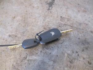 Gebruikte Sleutel Citroen C3 (SX/SW) 1.2 Vti 12V PureTech GPL Prijs op aanvraag aangeboden door Autohandel-Smet Gebroeders NV