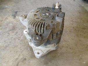 Gebruikte Dynamo Renault Master III (EV/HV/UV/VA/VB/VD/VF/VG/VJ) Prijs op aanvraag aangeboden door Autohandel-Smet Gebroeders NV