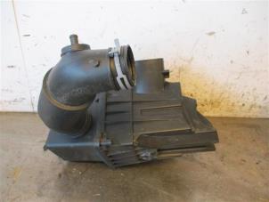 Gebruikte Luchtfilterhuis Volkswagen Polo V (6R) 1.2 12V Prijs op aanvraag aangeboden door Autohandel-Smet Gebroeders NV