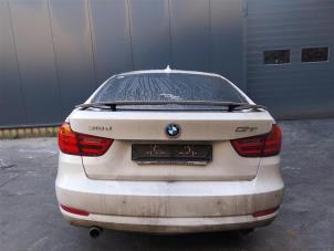 Gebruikte Achterbumper BMW 3 serie Gran Turismo (F34) 318d 2.0 16V Prijs op aanvraag aangeboden door Autohandel-Smet Gebroeders NV