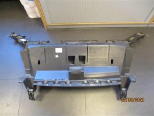 Gebruikte Frontpaneel Citroen Berlingo 1.2 12V PureTech 130 Prijs op aanvraag aangeboden door Autohandel-Smet Gebroeders NV