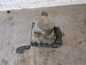 Gebruikte ABS Pomp BMW 3 serie Gran Turismo (F34) 318d 2.0 16V Prijs op aanvraag aangeboden door Autohandel-Smet Gebroeders NV