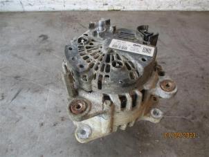 Gebruikte Alternator Volkswagen Transporter T6 2.0 TDI 150 Prijs op aanvraag aangeboden door Autohandel-Smet Gebroeders NV
