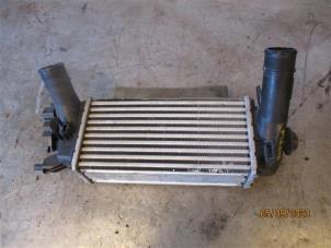 Gebruikte Intercooler Ford Fiesta 7 1.0 EcoBoost 12V 100 Prijs op aanvraag aangeboden door Autohandel-Smet Gebroeders NV