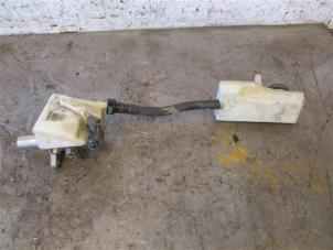 Gebruikte Hoofdremcilinder Ford C-Max (DXA) 1.6 TDCi 16V Prijs op aanvraag aangeboden door Autohandel-Smet Gebroeders NV