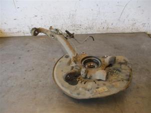 Gebruikte Asschenkel rechts-voor Toyota Land Cruiser (J15) 3.0 D-4D-F 16V Van Prijs op aanvraag aangeboden door Autohandel-Smet Gebroeders NV