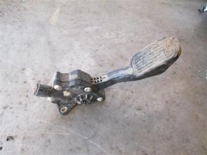 Gebruikte Gaspedaalpositie Sensor Toyota Land Cruiser (J15) 3.0 D-4D-F 16V Van Prijs op aanvraag aangeboden door Autohandel-Smet Gebroeders NV