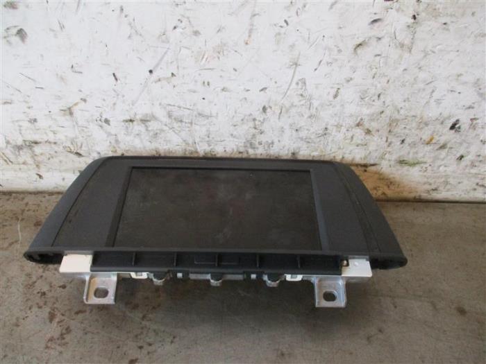 Gebruikte Display Interieur BMW 3 serie (F30) 320i xDrive 2.0 16V Prijs op aanvraag aangeboden door Autohandel-Smet Gebroeders NV