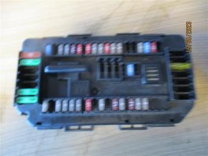 Gebruikte Zekeringkast BMW 3 serie (F30) 320i xDrive 2.0 16V Prijs op aanvraag aangeboden door Autohandel-Smet Gebroeders NV