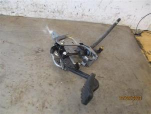 Gebruikte Rempedaal Kia Stonic (YB) 1.4 MPI 16V Prijs op aanvraag aangeboden door Autohandel-Smet Gebroeders NV